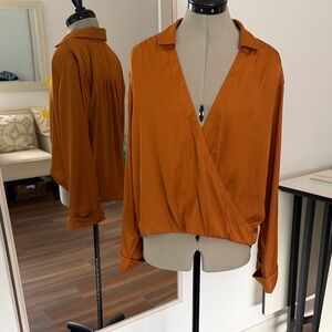 NWT Anthro Gold/Rust Satin  Wrap Blouse Small
